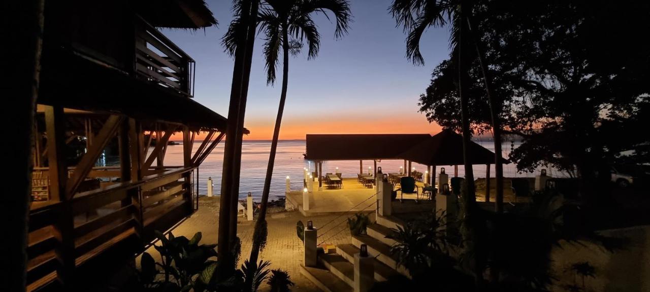 Aquaventure Reef Club Hotel Mabini  Ngoại thất bức ảnh